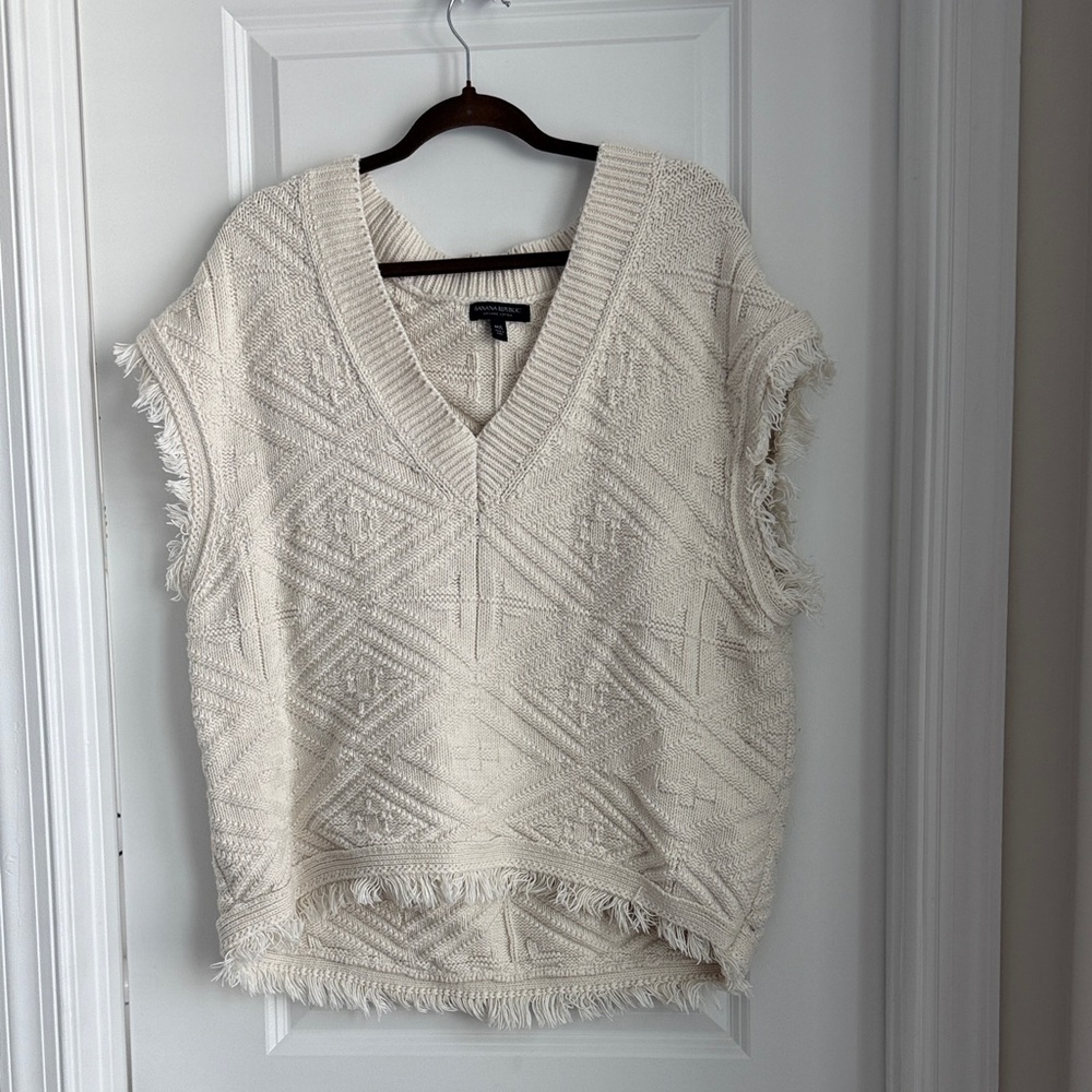 Banana Republic Cream V-Neck Sweater